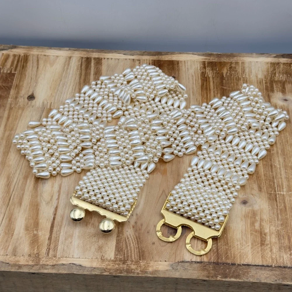 Vintage Faux Pearl Belt Cream Woven Elastic Gold Clasp 31 Inch Waist Statement